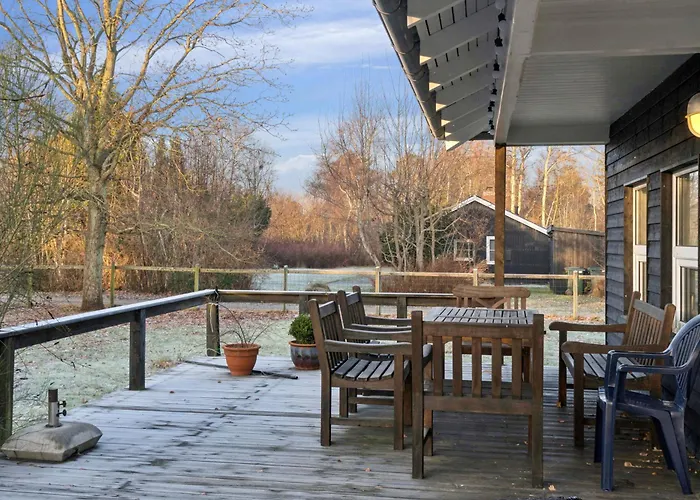 Дом отдыха Cozy Wooden Close To Nature And *